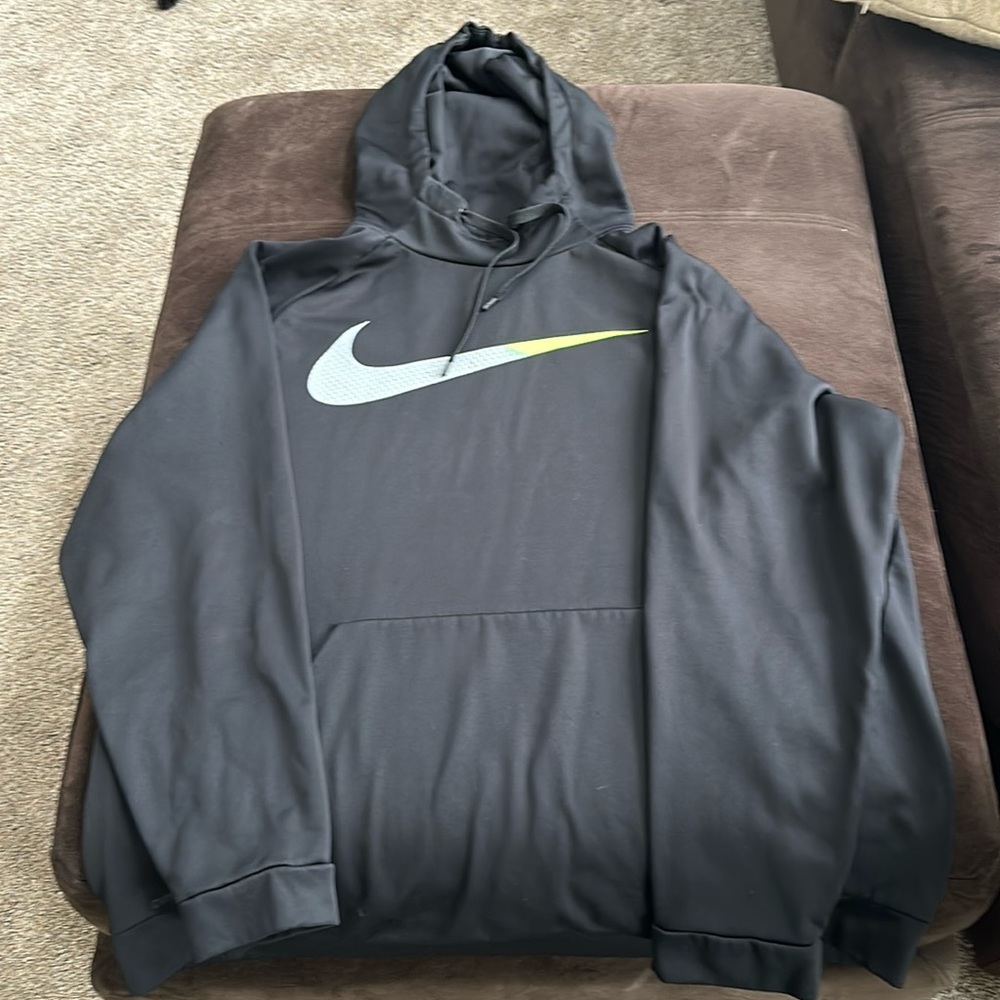 Men’s Nike hoodie